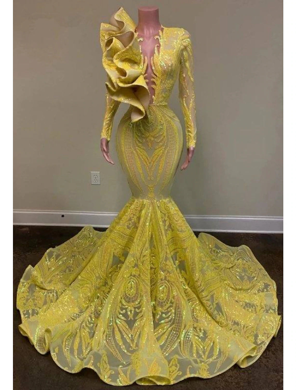 Meerjungfrau/Trompete Abendkleid Blumenkleid Karneval Formale Kapelle Schleppe Langarm Rundhals Afroamerikaner Pailletten mit Pailletten